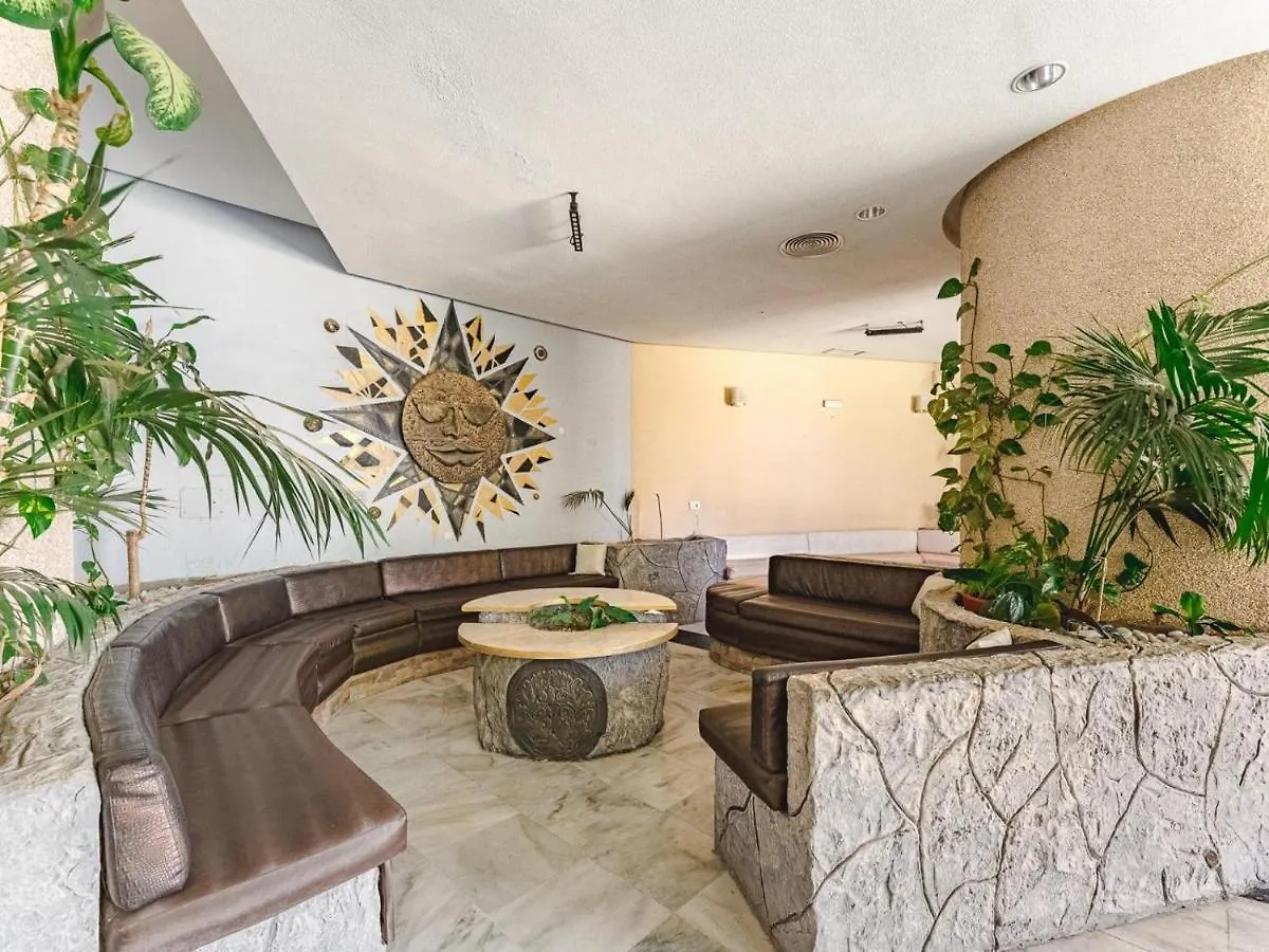 32 Green Park Amazing Bright Studio With Pool 圣米格尔德阿沃纳 0*,  西班牙
